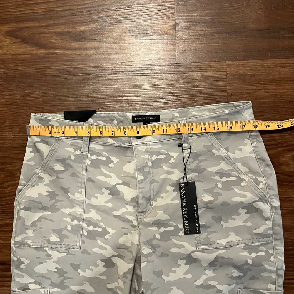 NWT Banana Republic Mid-Rise Skinny Ankle Length Cama Cargo Pants Size 14 - Picture 12 of 12